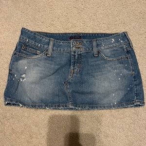 2000s low rise denim mini skirt
